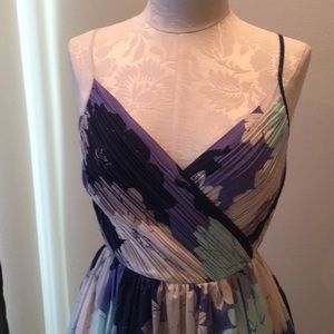 NWT. Pleated Bodice Floral Sundress. With Pockets!